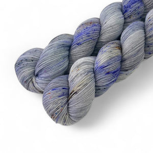 Hurricane Yarn Mystery: The Thunder Rolls