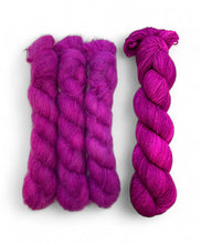Today’s Feature 7.29.25 Hot Lips OOAK