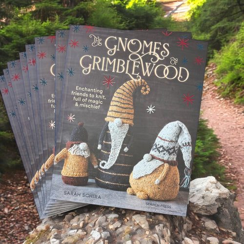 Gnomes of Grimblewood: The Enchanting friends to knit, full of magic and mischief