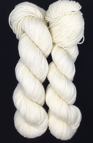 Swan White (Hemingway)
